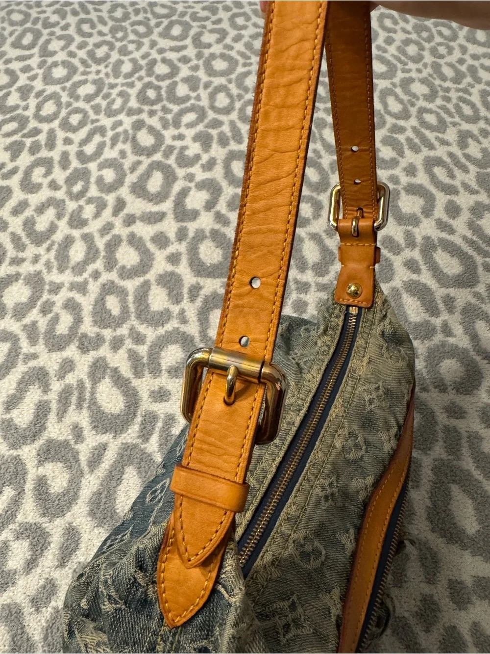 Louis Vuitton this chic
